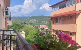 Apartament Emi